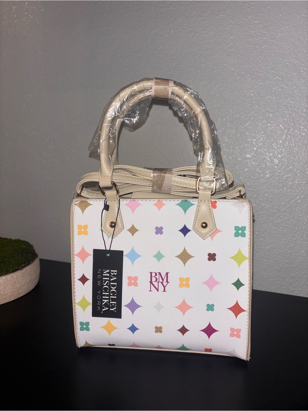 Badgley Mischka Cream Multicolor Logo Pattern Top-Handle Satchel